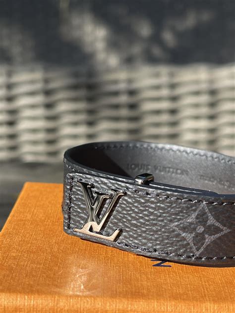 louis vuitton slim bracelet|louis vuitton bracelet sizes.